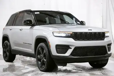 Experience the bold sophistication of the brand new 2025 Jeep Grand Cherokee Laredo, now available a...