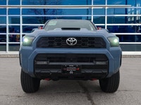 One Owner, Clean CarFax, Mint Condition - Navigate both city streets and rugged trails with confiden... (image 8)