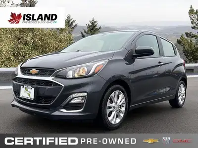 Perfectly designed for city living and beyond, this 2021 Chevrolet Spark 1LT Hatchback in a sleek Ni...