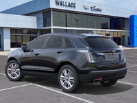 Engine: V6 Cylinder Engine 3.6L L/100Km City: 12.9 L/100Km Hwy: 9.2 Safety Equipment Rear Cross Traf... (image 5)