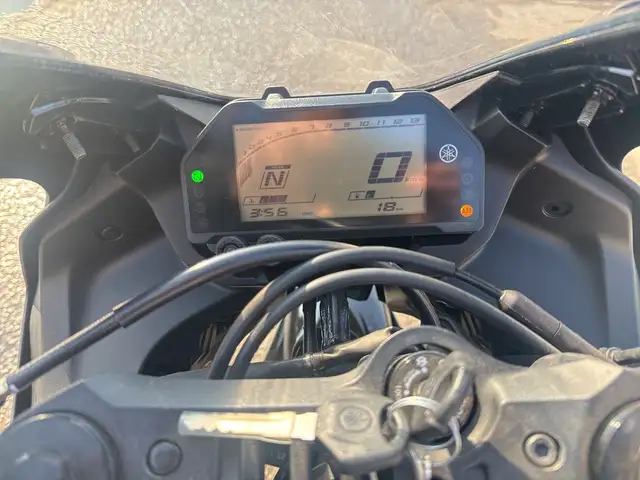 2023 Yamaha YZF-R3 ~ YAMAHA R3 ~ ABS ~ COOL BIKE ~ ONLY 18KMS ~ in Street, Cruisers & Choppers in City of Toronto - Image 23