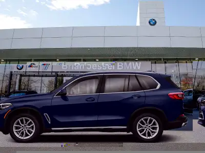 Sunroof, Heated Seats, Apple CarPlay, Navigation, Heated Steering Wheel, Power Liftgate, Blind Spot...