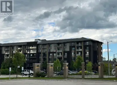 Beautiful, well-maintained 2-bedroom, 2-bathroom condo located in Guelph's south end. The primary su...