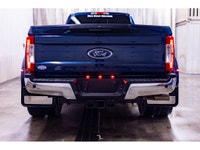 **ONE OWNER - ACCIDENT FREE** 42,310 KM This 2019 Ford F-450 4x4 Crew Cab XLT FX4 Dually is powered... (image 6)