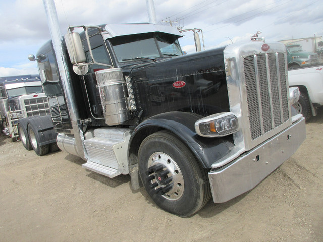 2017 PETERBILT 389 FLAT TOP  Cash/ trade/ lease to own terms. in Heavy Trucks in Edmonton - Image 4