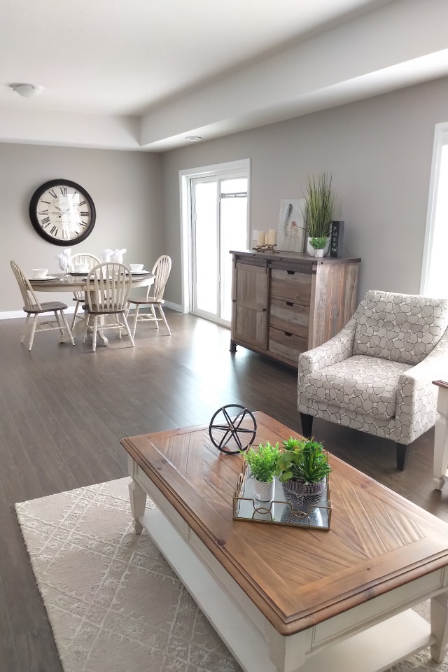 Luxury 3 Bedroom Executive Suite Apartment in Orillia Long Term