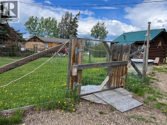 15378 Tomslake Subdivision Tomslake, British Columbia in Land for Sale in Dawson Creek - Image 7