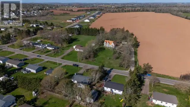 82 Cornwall Road Cornwall, Prince Edward Island62863771182210122