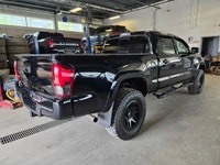 2019 Toyota Tacoma TRD Sport Premium One Owner | Clean Title | Tastefully Upgraded Key Features: 3.5... (image 4)