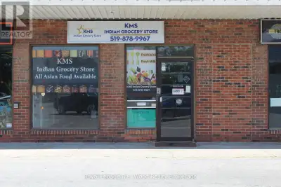Tillson Ave Plaza is located in an excellent area on a main secondary street with great exposure. Th...