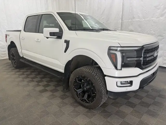 2024 Ford F-150 LARIAT 502A 5.0L BLACK PACKAGE FX4 | SUNROOF