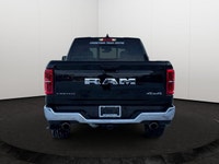 Experience the pinnacle of pickup luxury and next-generation power in this top-tier truck, featuring... (image 4)