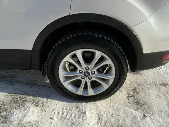 2019 Ford Escape SE AWD | Ford Pass | Heated Front Seats | Blue  in Cars & Trucks in Regina - Image 25