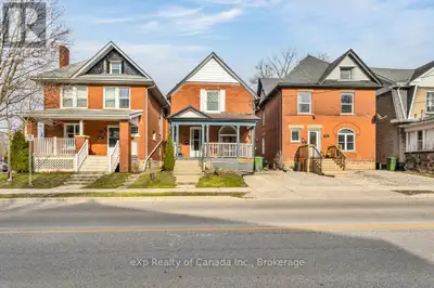 Welcome to 81 Elgin Street in St. Thomas! This beautifully kept home is ready to move in and enjoy....