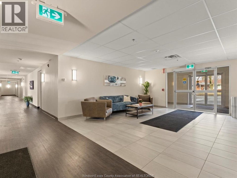 22 VICTOR STREET Unit# 509 Essex, Ontario 3