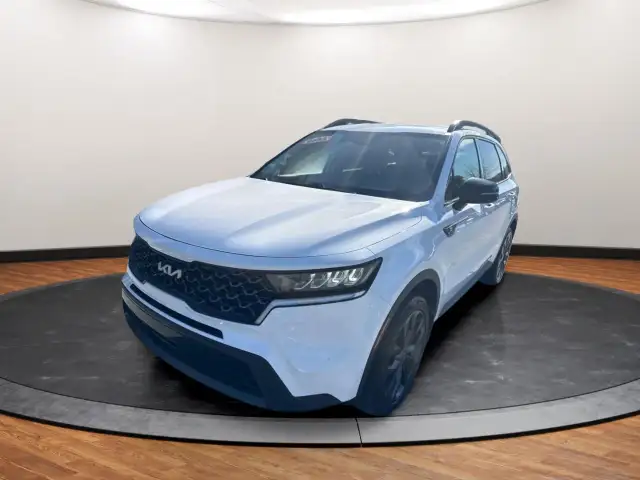 2022 Kia Sorento 2.5T X-Line 3 ROW SEATING! AWD! NEW MVI!