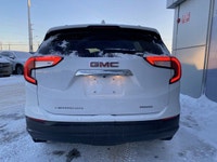 CLEAN CARFAX, Heated Front Seats, Back up Camera, Remote Starter, Lane Departure Warning with Lane K... (image 3)