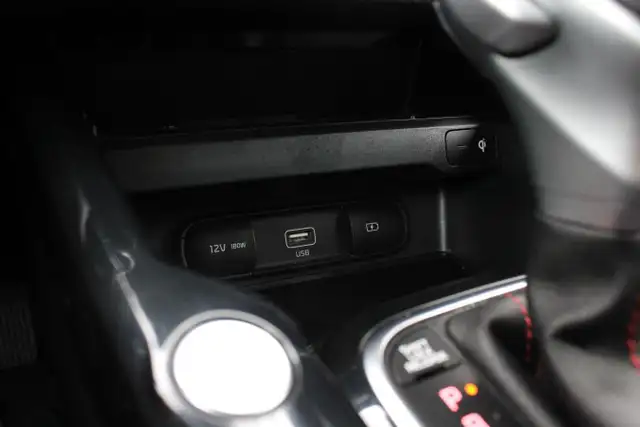 2022 KIA Soul GT-Line Limited IVT for sale in Cars & Trucks in Comox / Courtenay / Cumberland - Image 25