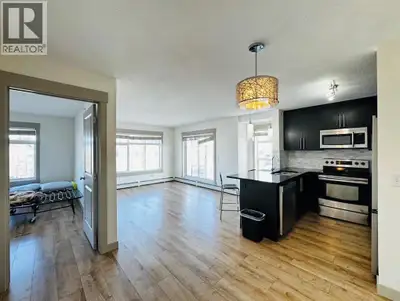 Welcome to this amazing TOP floor NEW RENOVATED CORNER UNIT in the community of Skyview. This unit i...