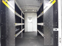 Ryder Stock ID: 859812 Transmission Type/Speed: AUTO 6 Engine: DIESEL 3.7L 275/6000 Horse Power: 275... (image 9)
