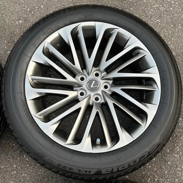 2022 Lexus RX350 F-Sport 20" Original Rims And A/S Tires in Tires & Rims in City of Toronto - Image 5