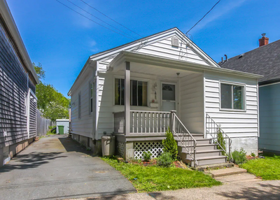 3.5-Bedroom, 2.5-Bathroom Home for Rent in Halifax 2431 Quinn St, Halifax, NS B3L 3E5 Looking for yo...