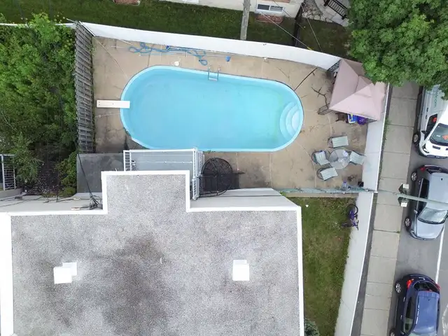 Duplex + bachelor Occ. Triple -- Très Rare à Anjou ! in Houses for Sale in City of Montréal - Image 6
