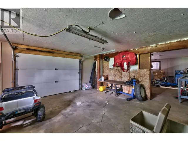 601 Yellowhead Highway S McLure, British Columbia in Houses for Sale in Kamloops - Image 38
