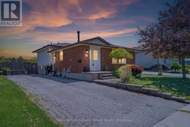 267 BAKERSFIELD DRIVE Cambridge, Ontario in Houses for Sale in Cambridge - Image 3