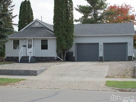 210 Maple ROAD E in Houses for Sale in Nipawin