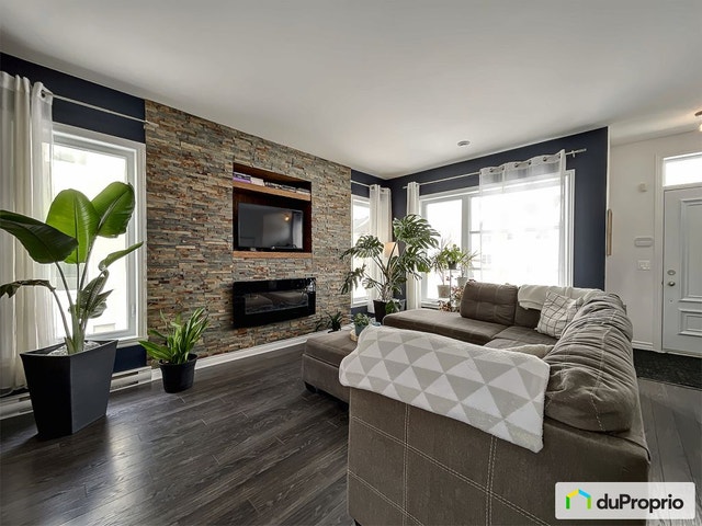 $374,360 - Condominium for sale in Repentigny (Repentigny) — photo 1