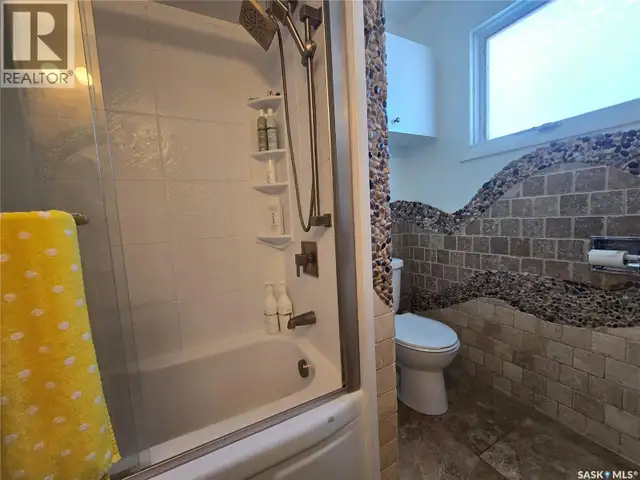 531 Scott STREET Weyburn, Saskatchewan in Houses for Sale in Regina - Image 18