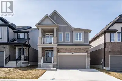 Located in the Vista Hills community in Waterloo, this spacious Activa built, Net Zero Ready home bo...