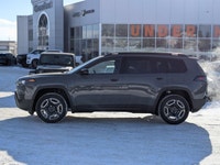 This Jeep Cherokee has a durable Intercooled Turbo Gas/Electric I-4 1.6 L/98 engine powering this Va... (image 5)