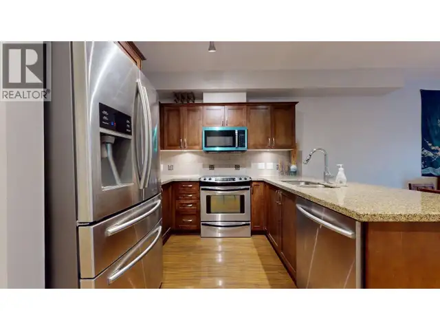 1320 MAIN STREET Squamish, British Columbia in Condos for Sale in Sunshine Coast - Image 11