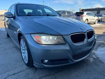 2011 BMW 3-Series 4MKAUTO 514-865-4438 2011 Bmw 323i BERLINE RWD, 6 Cyl. 2.5L Automatique, 146950 km...