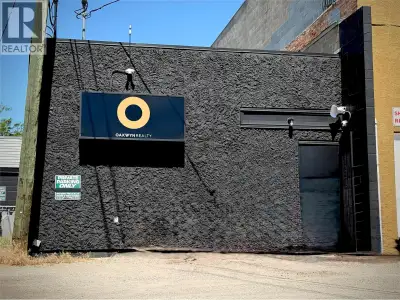 Rare opportunity to lease a versatile commercial space in the heart of Downtown Vernon with direct e...