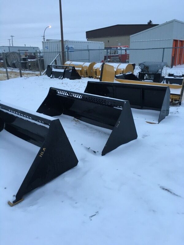Snow buckets for skid steers Heavy Equipment Parts & Accessories