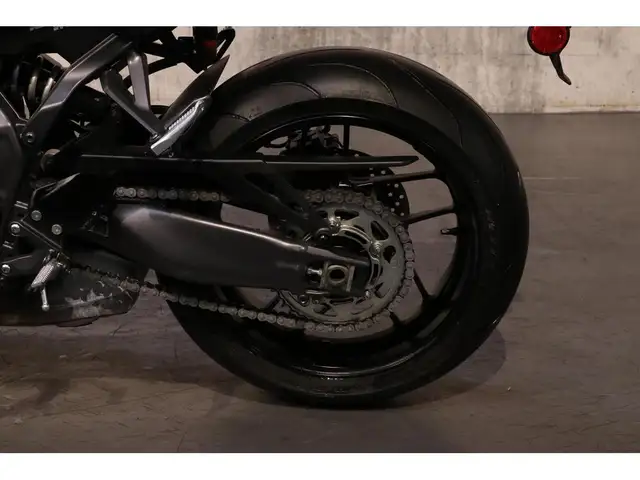 2024 Yamaha MT-09 in Sport Touring in Ottawa - Image 10