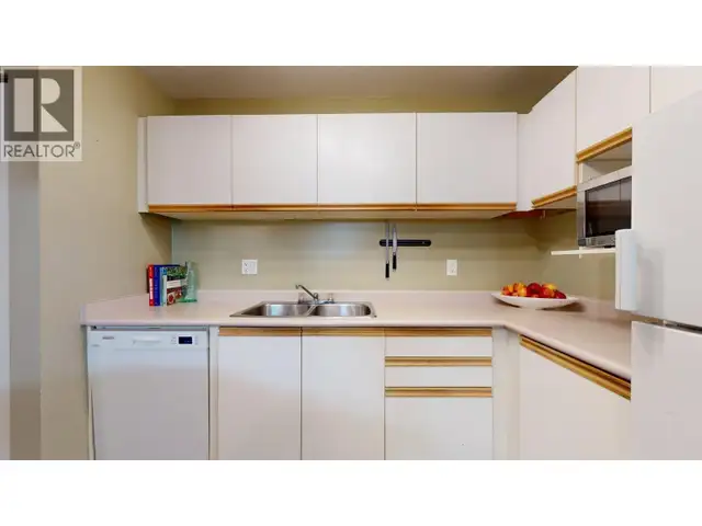 C210 40140 WILLOW CRESCENT Squamish, British Columbia in Condos for Sale in Sunshine Coast - Image 16