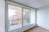 Amenities: Fitness Centre • Social Room • Playground • Quiet Building Building and Suite Features: S... (image 7)