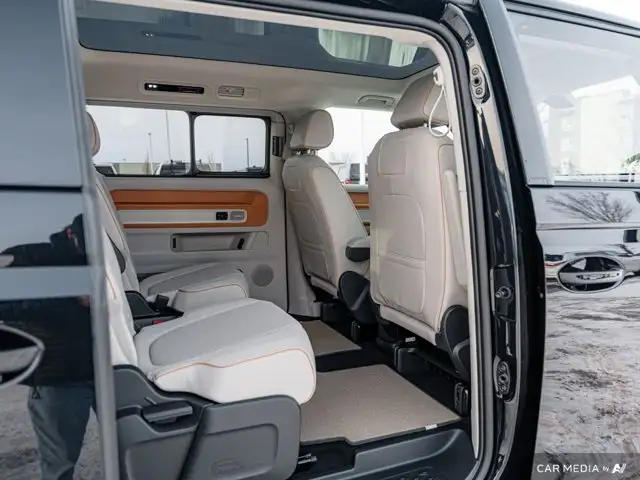 2025 Volkswagen ID. Buzz 1st Edition | CAPTAIN CHAIR | LAUNCH in Cars & Trucks in Grande Prairie - Image 29