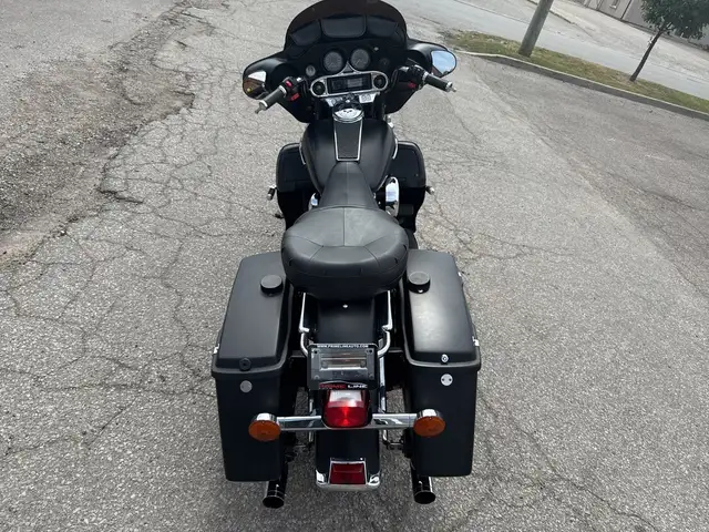 2003 Harley-Davidson Electra Glide ~ ELECTRA GLIDE POLICE ~ 88CI in Sport Touring in City of Toronto - Image 21