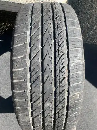 a nice pair of all season nankang performance tires in great shape (2 TIRES ONLY) size 225/45/18 95H...