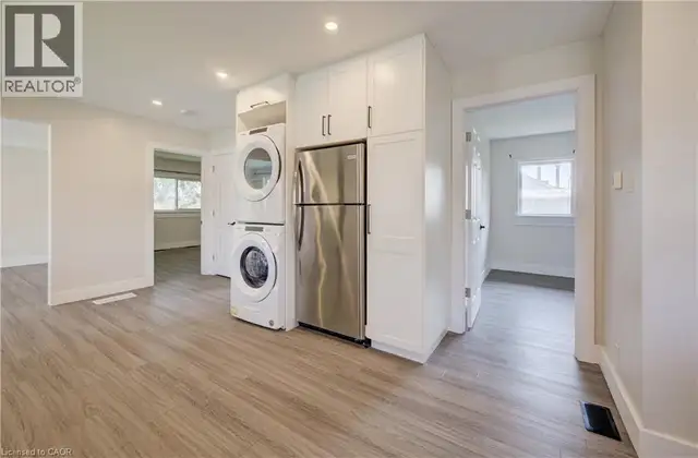 361 PROSPECT Avenue Kitchener, Ontario in Houses for Sale in Kitchener / Waterloo - Image 7