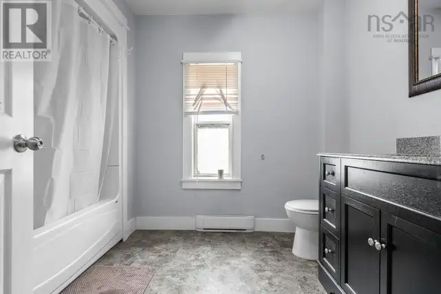 77 Jenks Avenue Parrsboro, Nova Scotia in Houses for Sale in Truro - Image 25