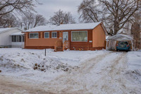 10 Bayfield Avenue Winnipeg, Manitoba