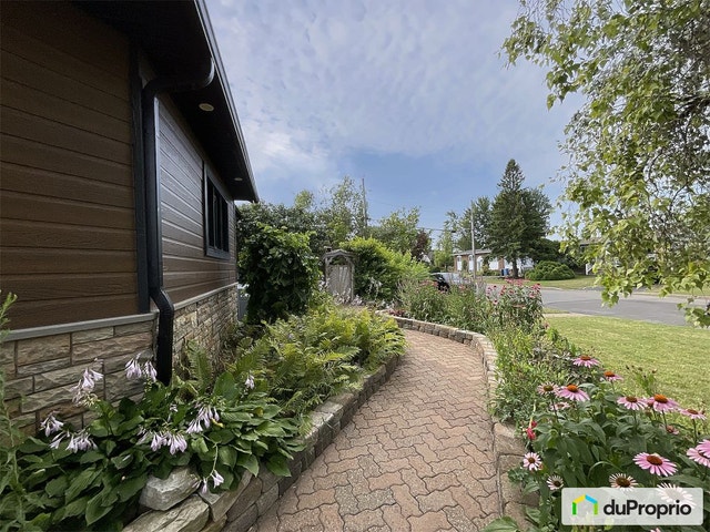 $869,000 - Split Level for sale in Beloeil — photo 3