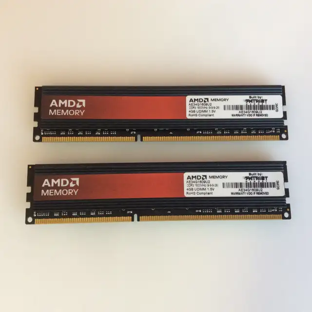 AMD Entertainment Edition 4GB DDR3 1600 (PC3 12800) Desktop Memo in System Components in Mississauga / Peel Region - Image 2