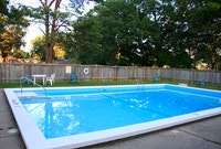 SPACIOUS BACHELOR APARTMENT FOR RENT IN SARNIA! SELECT APARTMENTS FULLY REVITALIZED WITH PREMIUM UPG... (image 8)